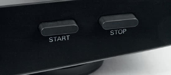 AT-LP3 to pełen automat; sprawę załatwiają dwa przyciski: Start i Stop.