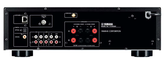 Sieciowy amplituner Yamaha R-N402D z obsługą MusicCast