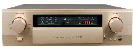 Accuphase C-2120.