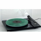 REGA Planar 2