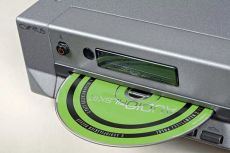 Cyrus  CD 6SE + 6XP Szczelinowe �adowanie p�yty to g��wna 