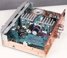 マランツ PM8003 N ディーアンドエムホールディングス 比較: 前川中原 