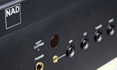 Nad C326BEE Jedn� ze sztandarowych technik NAD-a jest
Soft Clipping. Zapobiega ona podczas imprez
skutkom utraty kontroli nad sprz�tem.