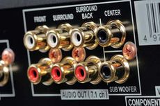 Pioneer BDP-LX71 Na takie wyposa�enie zas�uguje ka�dy drogi
odtwarzacz, ale w tym te�cie tylko Pioneer
ma wyj�cie wielokana�owe.