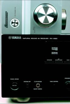 pioneer_vsx918_yamaha_rxv663.jpg