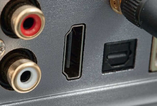 Złącze HDMI jest często spotykane w sprzęcie Hi-Fi, tutaj oznacza jednak specjalny interfejs przesyłu sygnału, zgodny z normą I2S.