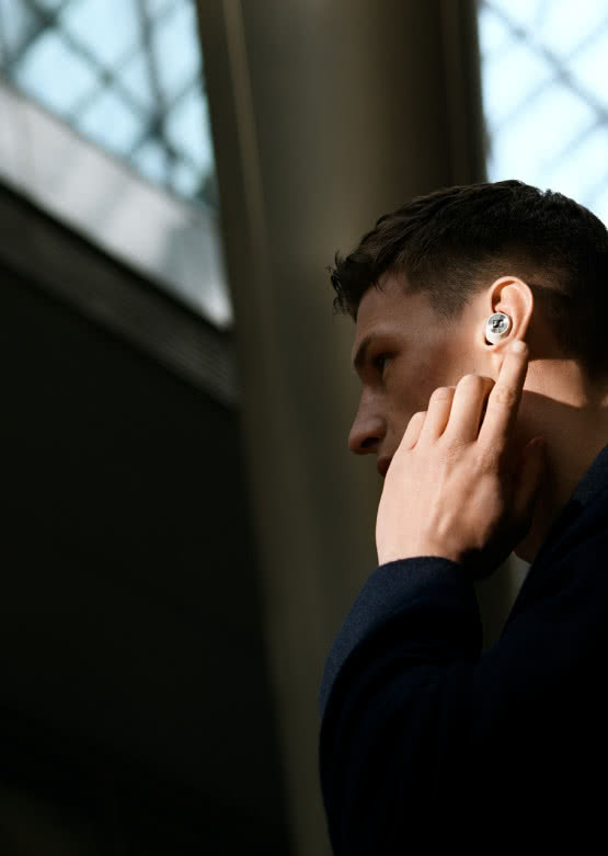 Słuchawki Sennheiser Momentum True Wireless 2 w kolorze białym