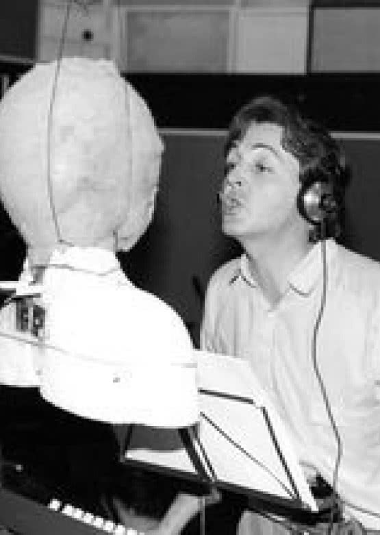 Paul McCartney twarzą kampanii reklamowej JBL