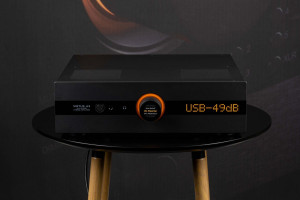 Nowy hybrydowy wzmacniacz all-in-one Canor Virtus A3