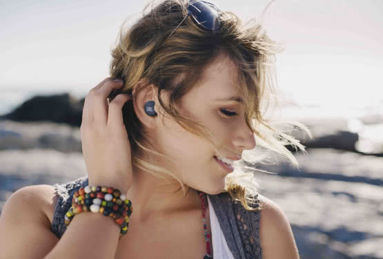 Słuchawki JBL Live Free NC+ TWS