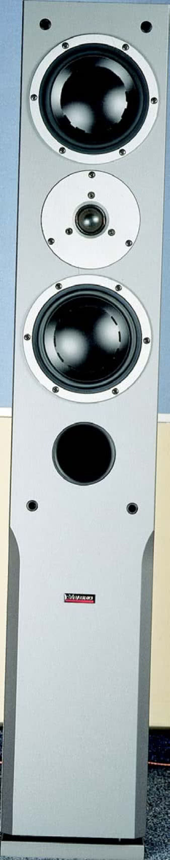 Audience 122 jest najnowszą w serii konstrukcją, zastępującą dawne podstawkowe LR120.