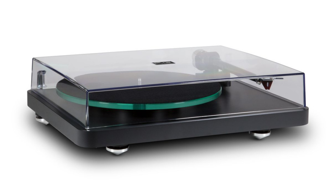 Gramofon NAD C 588 