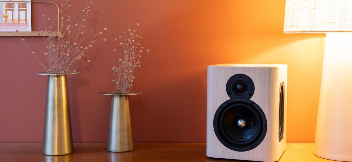 Octavio i Davis Acoustics prezentują wspólnie opracowany głośnik aktywny sieciowy - Maestro 
