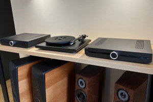 Salon Q21 zaprasza na premierowe odsłuchy urządzeń Roksan Attessa