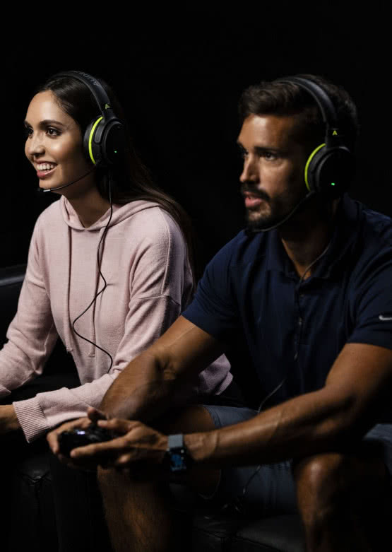 Bezprzewodowy zestaw słuchawkowy Audeze Penrose dla konsol Xbox i PlayStation