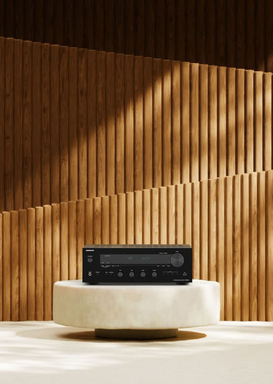 Onkyo TX-8470 - stereofoniczny amplituner sieciowy o mocy 140 W na kanał