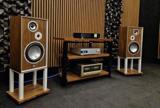 Odsłuchy kolumn głośnikowych Leak Sandwich 250 w salonie audioplaza.pl w Poznaniu