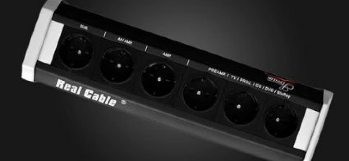 Listwa sieciowa Real Cable SSP0406G