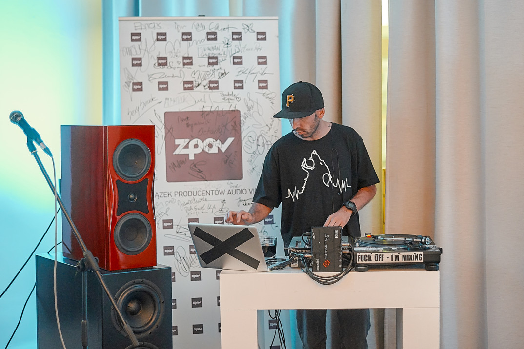 B.O.K z przedpremierowym materiałem w ramach Piątków z Nową Muzyką