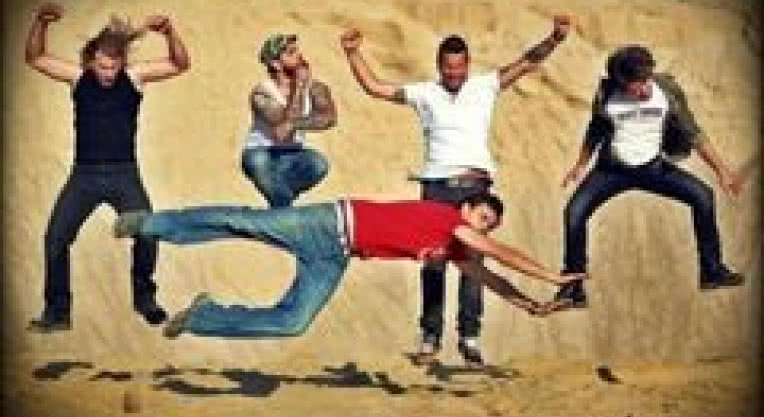 Luxtorpeda prezentuje trzy nowe piosenki z nadchodzącej płyty