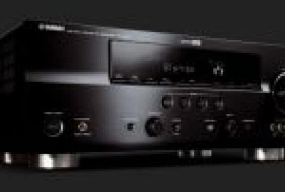 RX-V765: nowy amplituner Yamahy