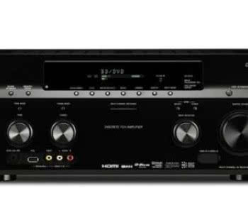 Jakie kwestie techniczne decydują o tym,  że amplitunery wielokanałowe nie dostarczają tak dobrego dźwięku stereo, jak tradycyjne wzmacniacze dwukanałowe?