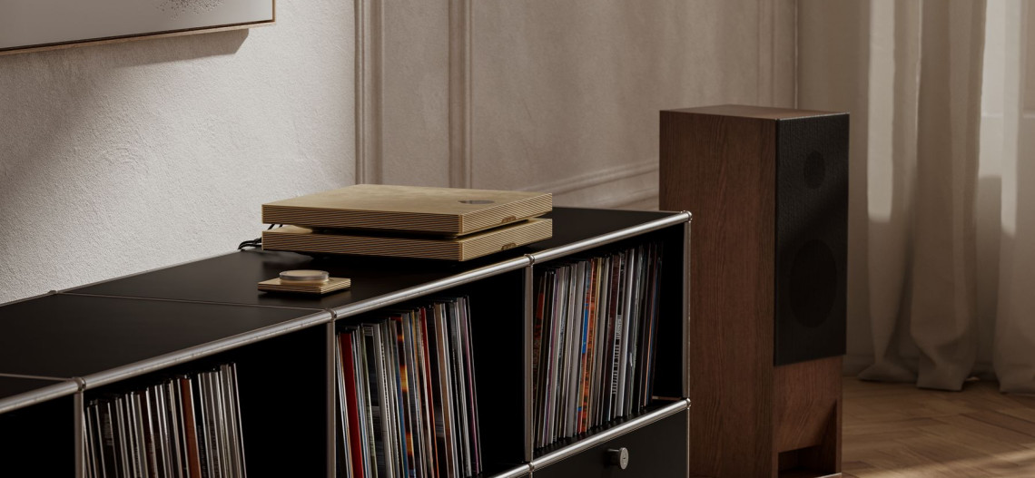 Wzmacniacz zintegrowany Devialet Astra - 2 x 300 W mocy i bogaty zestaw funkcji