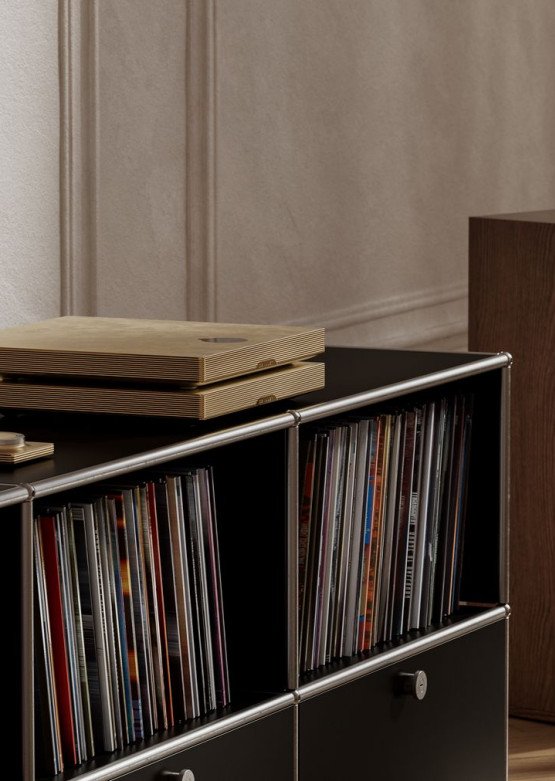 Wzmacniacz zintegrowany Devialet Astra - 2 x 300 W mocy i bogaty zestaw funkcji