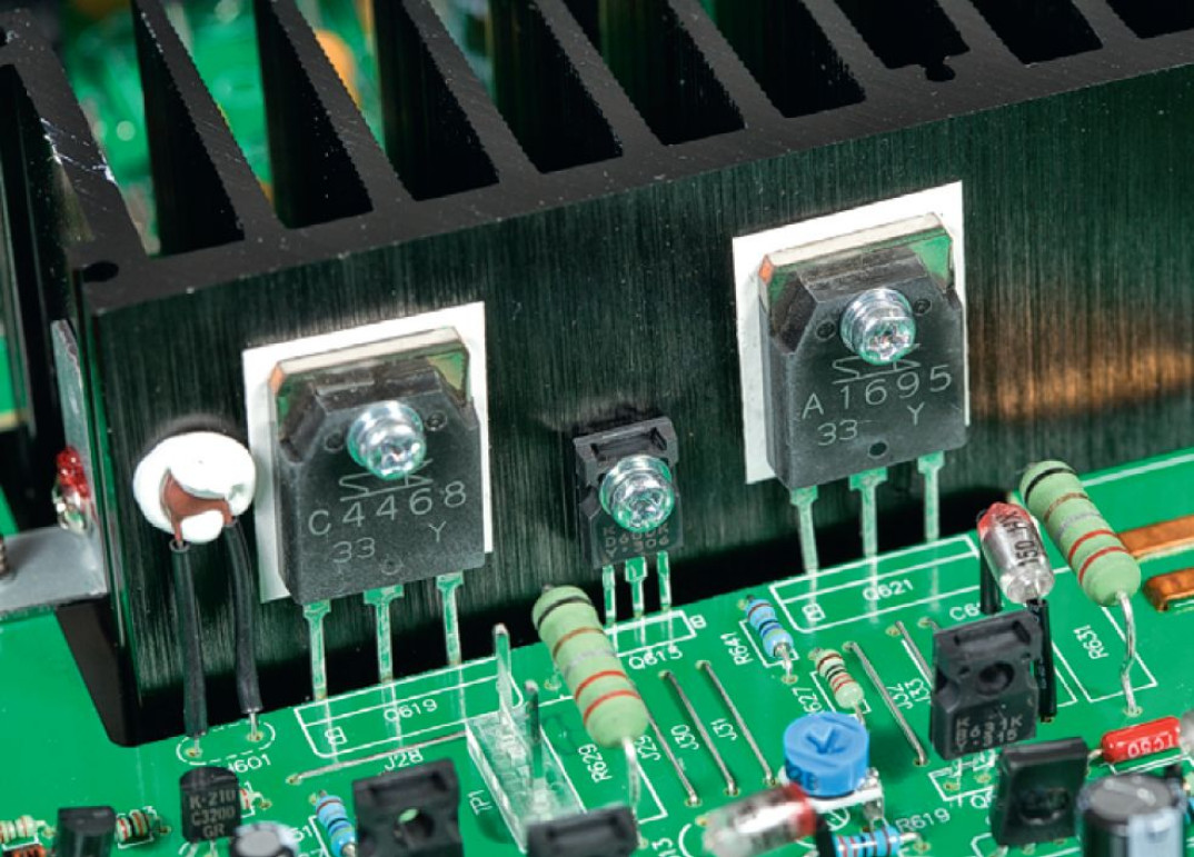 Jakie są podstawowe typy tranzystorów, ich charakterystyka i zastosowanie?