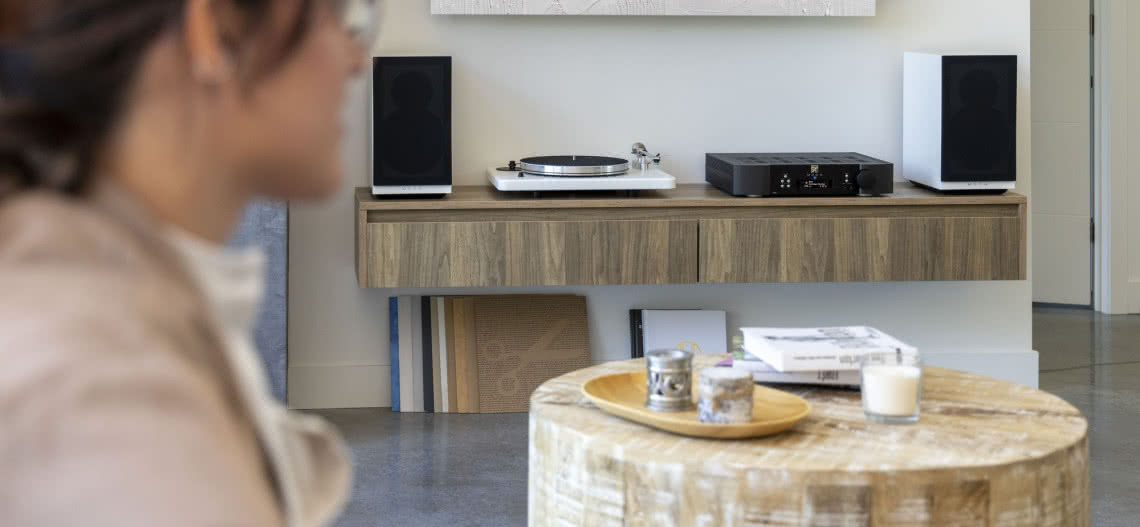 Pierwsze kolumny głośnikowe w historii Simaudio - MOON Voice 22