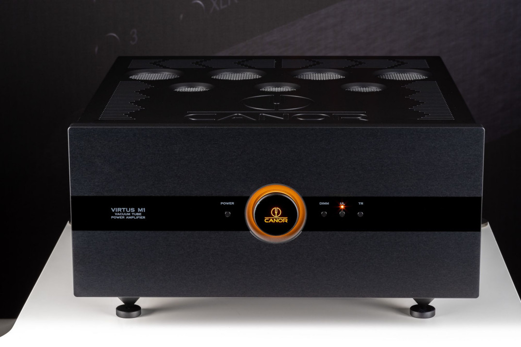 Nowości Canor Audio - przedwzmacniacz stereo Hyperion P1 i końcówka mocy mono 110W Virtus M1