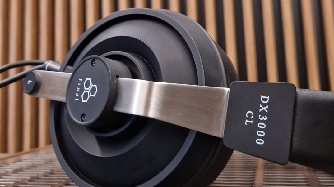 Salony audioplaza.pl testują słuchawki Final Audio DX3000CL. Przyjdź i posłuchaj