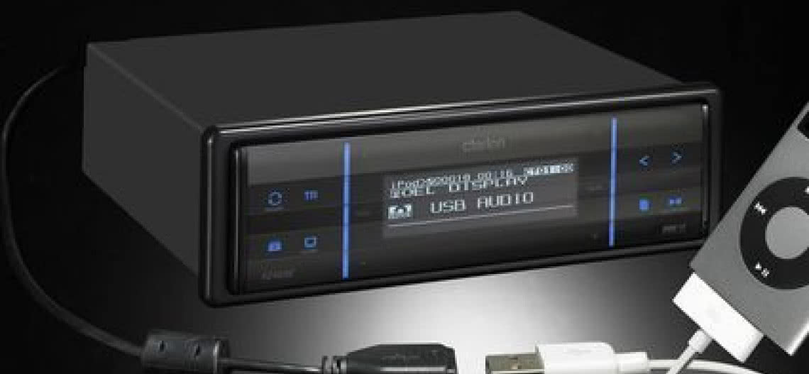 Odtwarzacze Clarion FZ409E i FZ709E