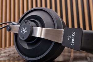 Salony audioplaza.pl testują słuchawki Final Audio DX3000CL. Przyjdź i posłuchaj