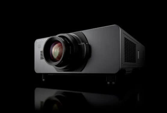 Panasonic z nową aplikacją do zdalnego sterowania prezentacją multimedialną