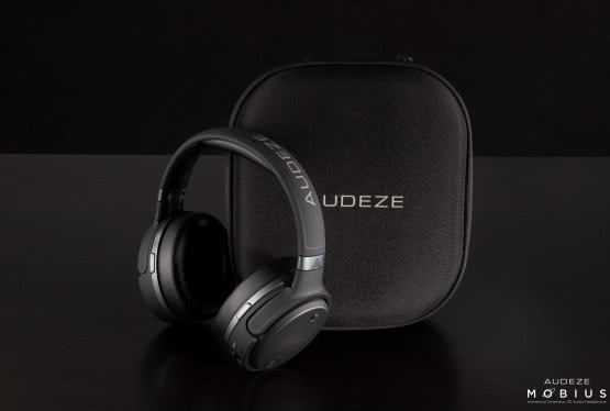 Audeze Mobius w nowej wersji kolorystycznej Team Carbon