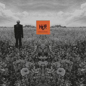 HÉR Monochrome