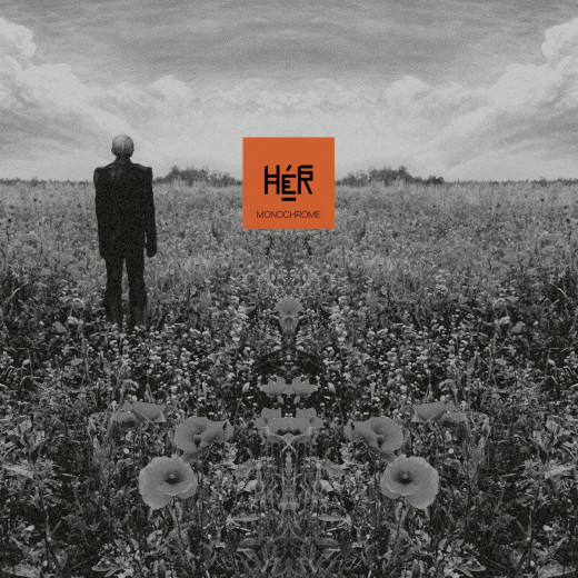 HÉR Monochrome
