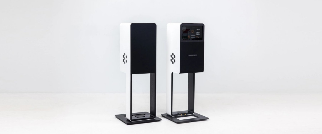 Odsłuchy kolumn głośnikowych Silent Pound Bloom w salonie Koris