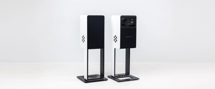 Odsłuchy kolumn głośnikowych Silent Pound Bloom w salonie Koris