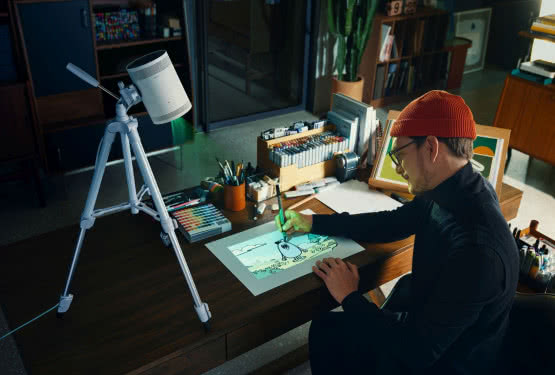 Mobilny projektor Samsung The Freestyle Gen. 2 z powerbankiem w prezencie