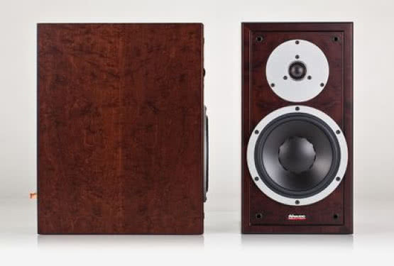 Prezentacja kolumn Dynaudio Special Twenty Five