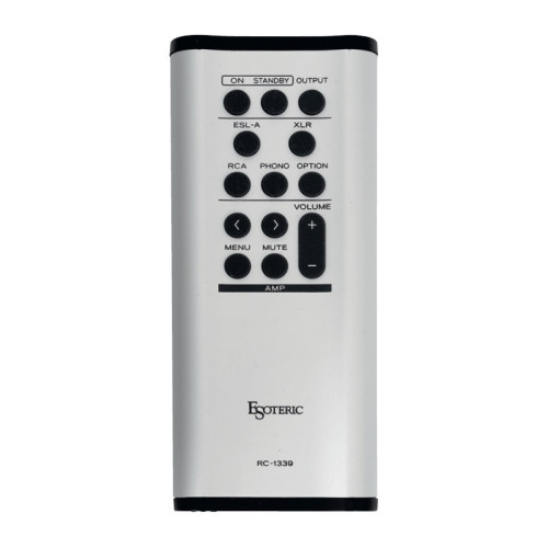 Pilot F-01 to coś adekwatnie luksusowego i awangardowego. Ma dużą, ciężką i wklęsłą obudowę; z jednej strony (na zdjęciu) znajdują się przyciski do obsługi wzmacniacza, z drugiej – firmowego odtwarzacza.