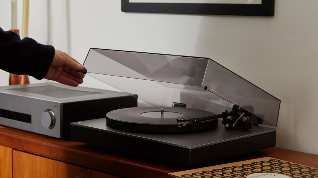 Nowe gramofony Cambridge Audio z rodziny Alva - TT V2 i ST