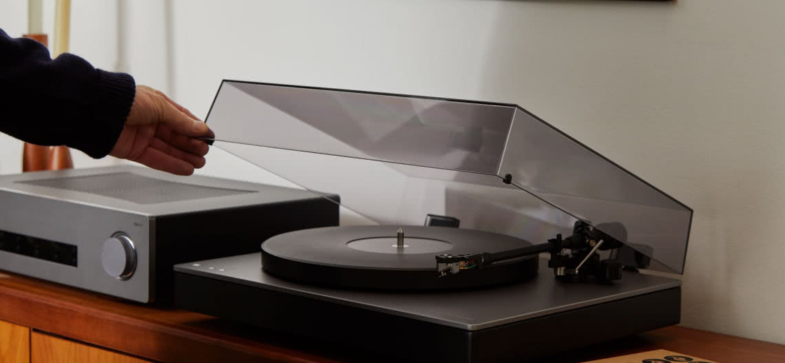 Nowe gramofony Cambridge Audio z rodziny Alva - TT V2 i ST