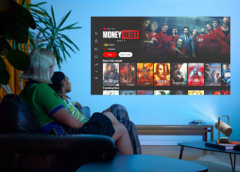 Jeden mobilny, drugi dla biznesu. XGIMI prezentuje nowe projektory - Vibe One i Titan