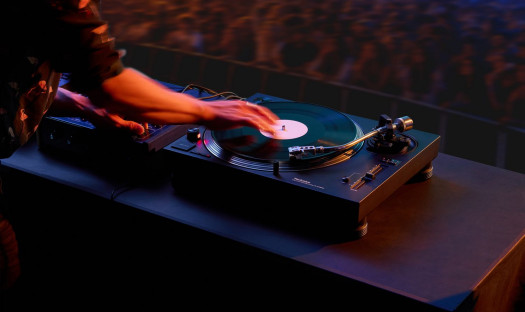 TECHNICS