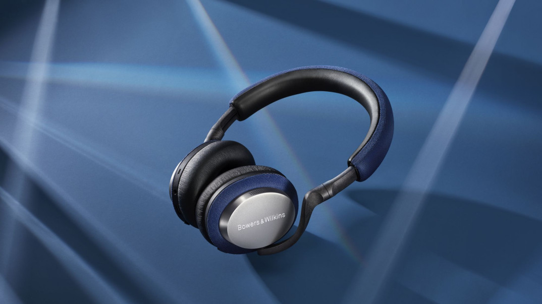 Nowe funkcje dla słuchawek Bowers &amp; Wilkins PI3, PI4, PX5 i PX7