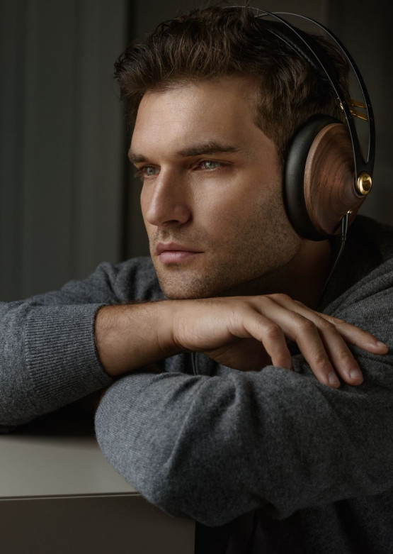 Luksusowe Meze Audio 99 Classics 2. generacji - ciepły dźwięk, przestrzenna scena