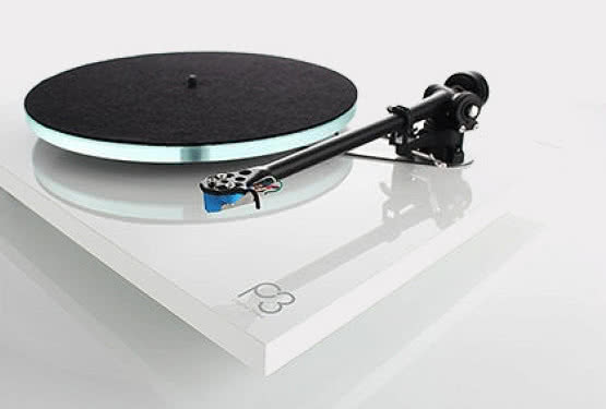 Najnowszy gramofon Rega Planar 3 w salonie Q21